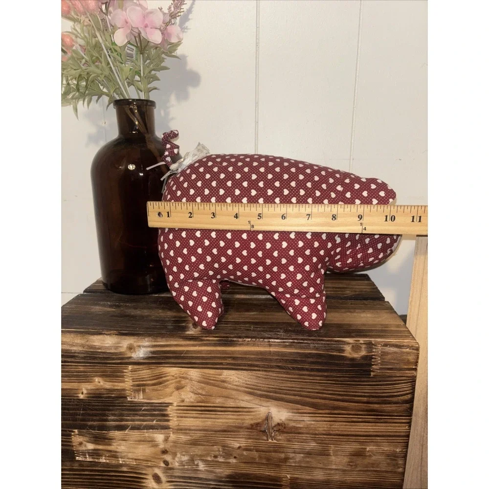 Quilted Piglet Burgundy With Pink Hearts Pillow/plush 11x7.5